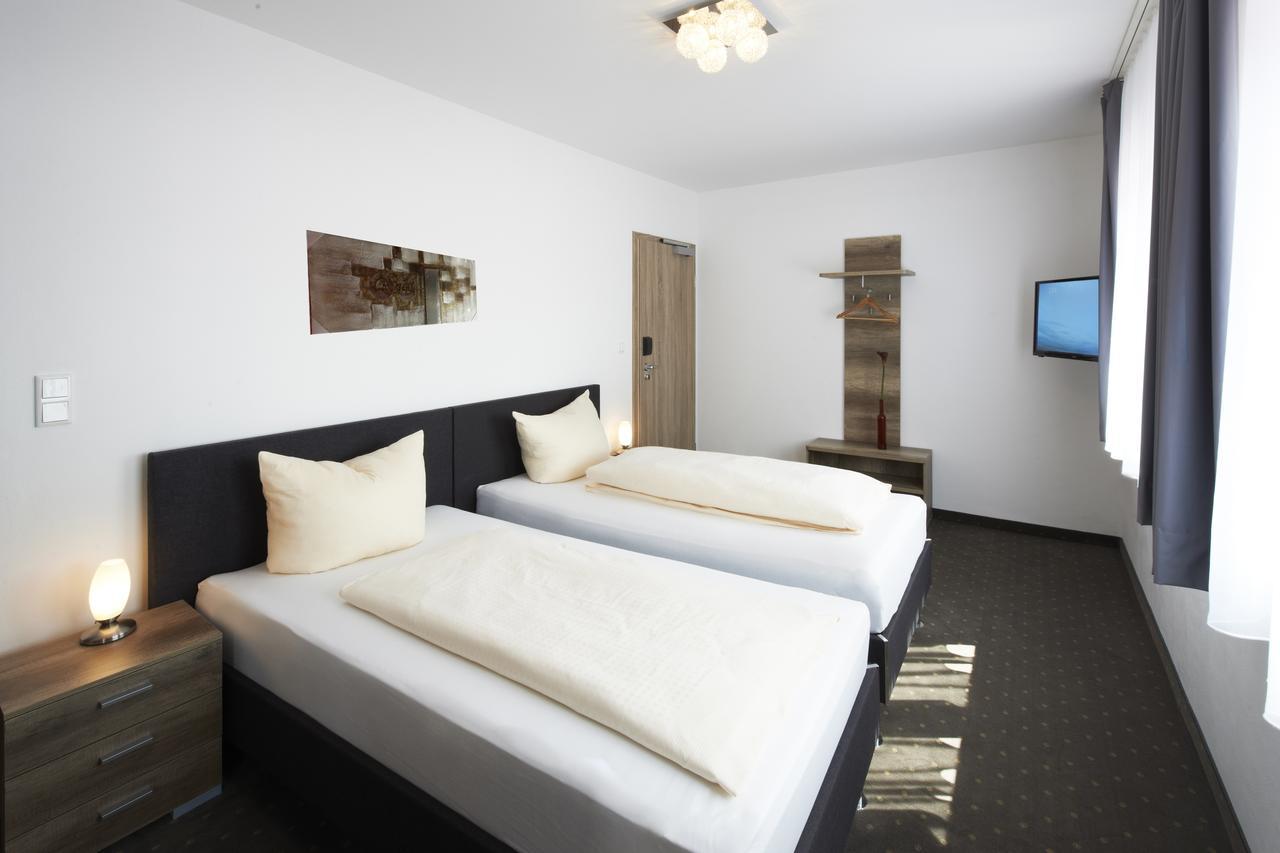 Hotel New In Gaimersheim Ngoại thất bức ảnh
