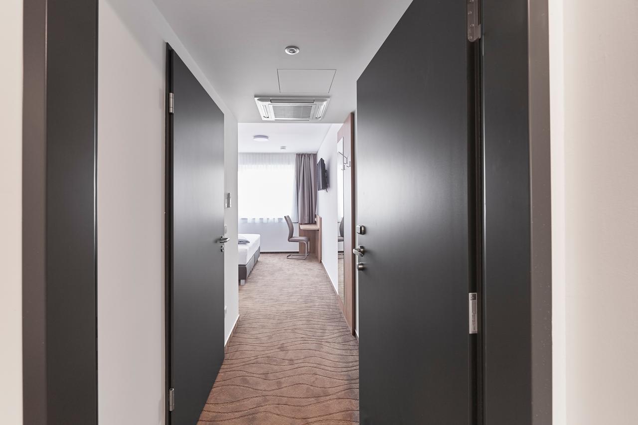 Hotel New In Gaimersheim Ngoại thất bức ảnh